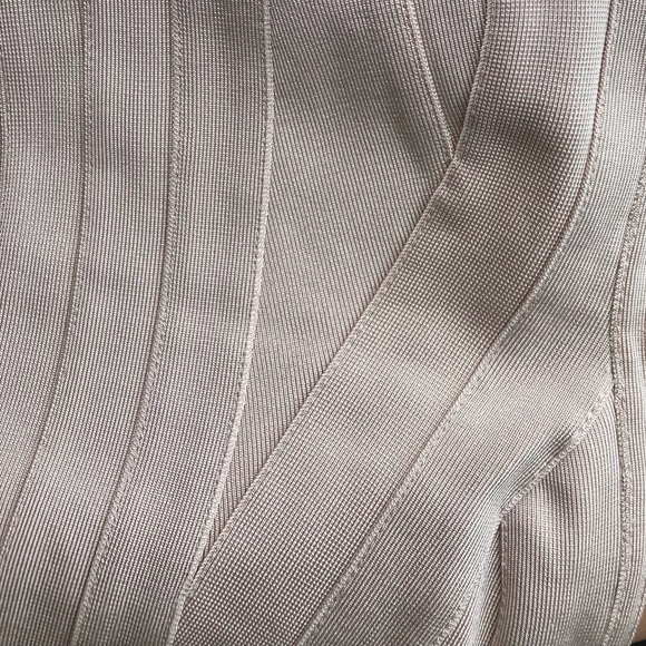 Bodycon bandage crop top - Picture 4 of 7